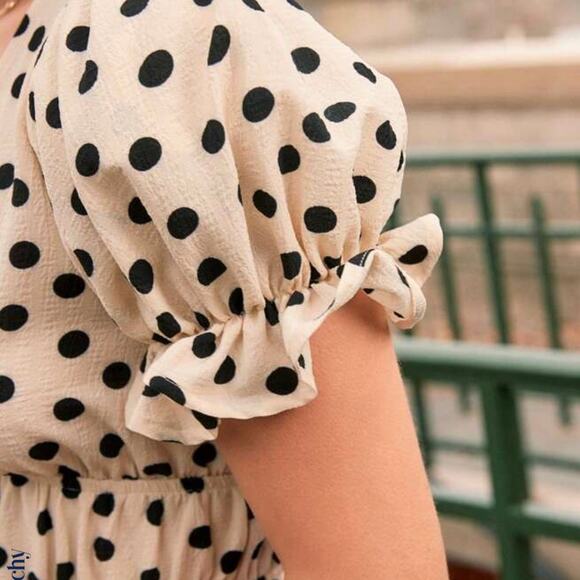 SHEIN Frenchy Polka Dot Print Tie Front Short Puff Sleeve Blouse Sz M - Picture 3 of 12